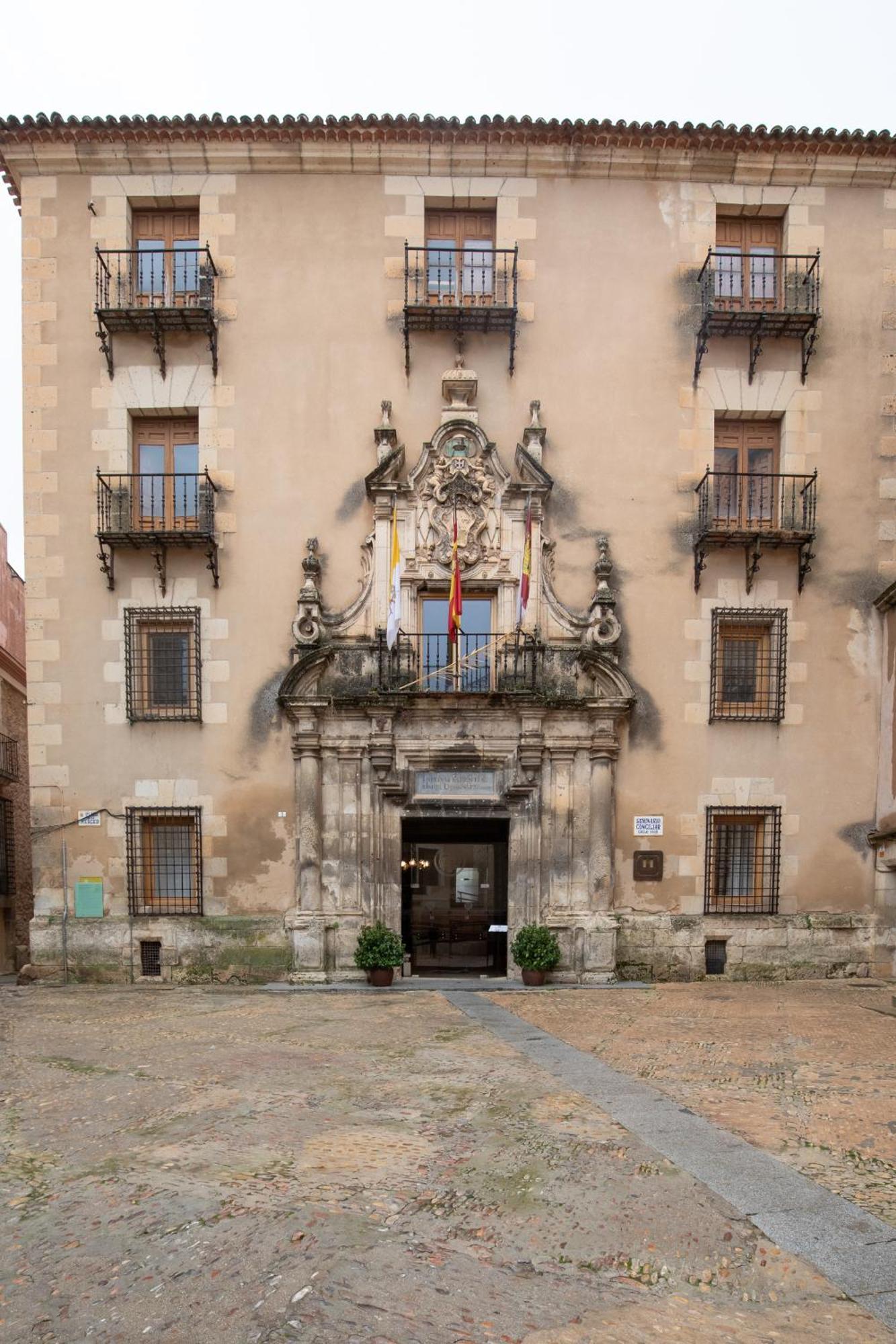 Hospederia Seminario Conciliar De San Julian Hotel Cuenca  Eksteriør billede